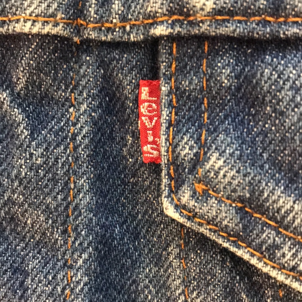 Vintage Levi Strauss Levi’s Blue Denim Trucker Jacket Coat Size M 40 R… - Picture 9 of 16